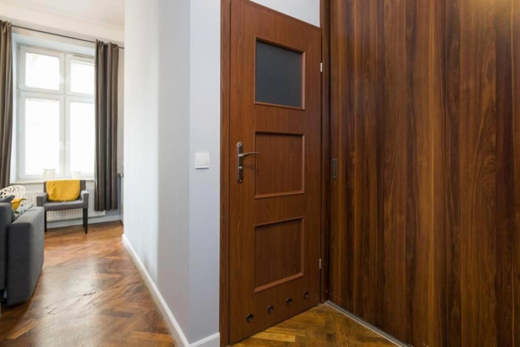 Perfect Place To Stay In Krakow City Center 28M2 W1 Εξωτερικό φωτογραφία
